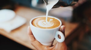 Was ist Barista-Hafermilch? Alles, was du wissen musst.