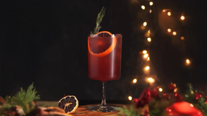 Lyre’s Italian Holiday Spritz