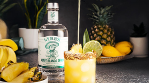 Lyre’s Pineapple Margarita