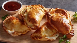 Calzone Med BBQ Kylling & Mozzarella