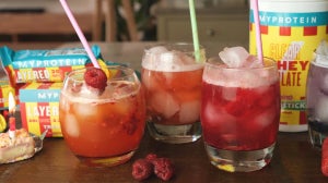 Mocktails spécial anniversaire | Célébrez nos 16 ans avec les friandises Swizzels