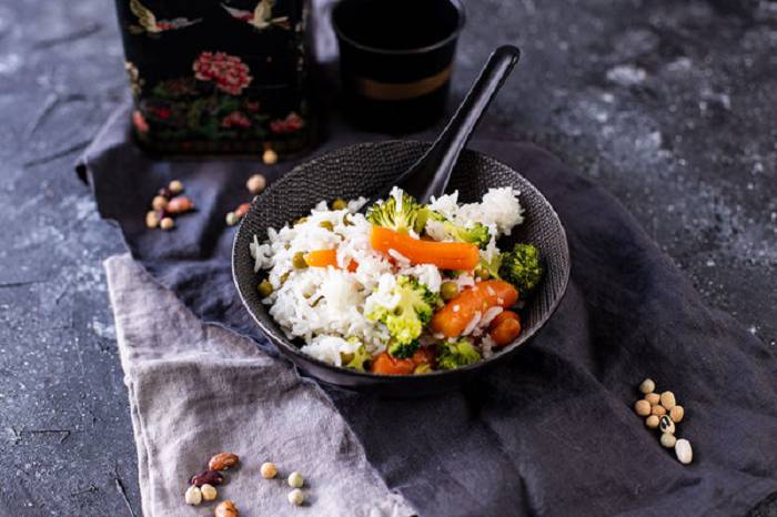 Bunter Reissalat | Leckeres Beilagen Rezept