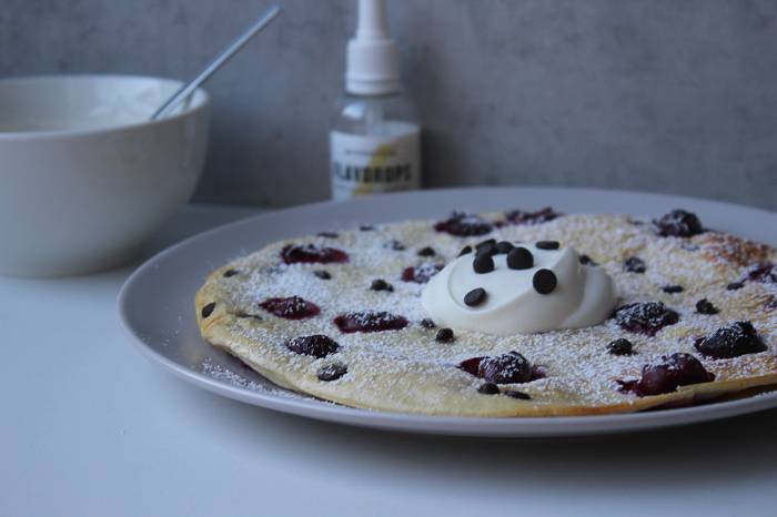 Proteinreicher Ofen-Pfannkuchen | Einfache & köstliche Frühstücksidee