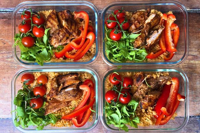 Harissa Hähnchen &amp; marokkanische Couscous Meal Prep