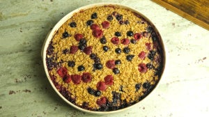 Oatmeal & Berry Bake