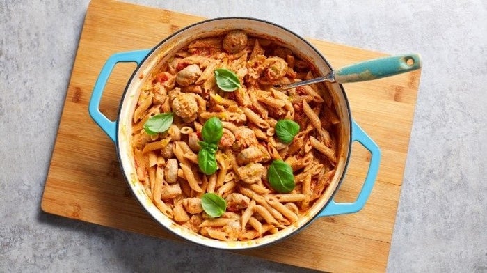 pasta con salchichas