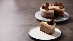 Torta gelato a strati brownie | Torta al cioccolato