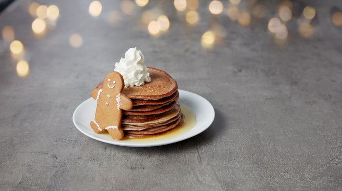 gingerbread protein pancakes