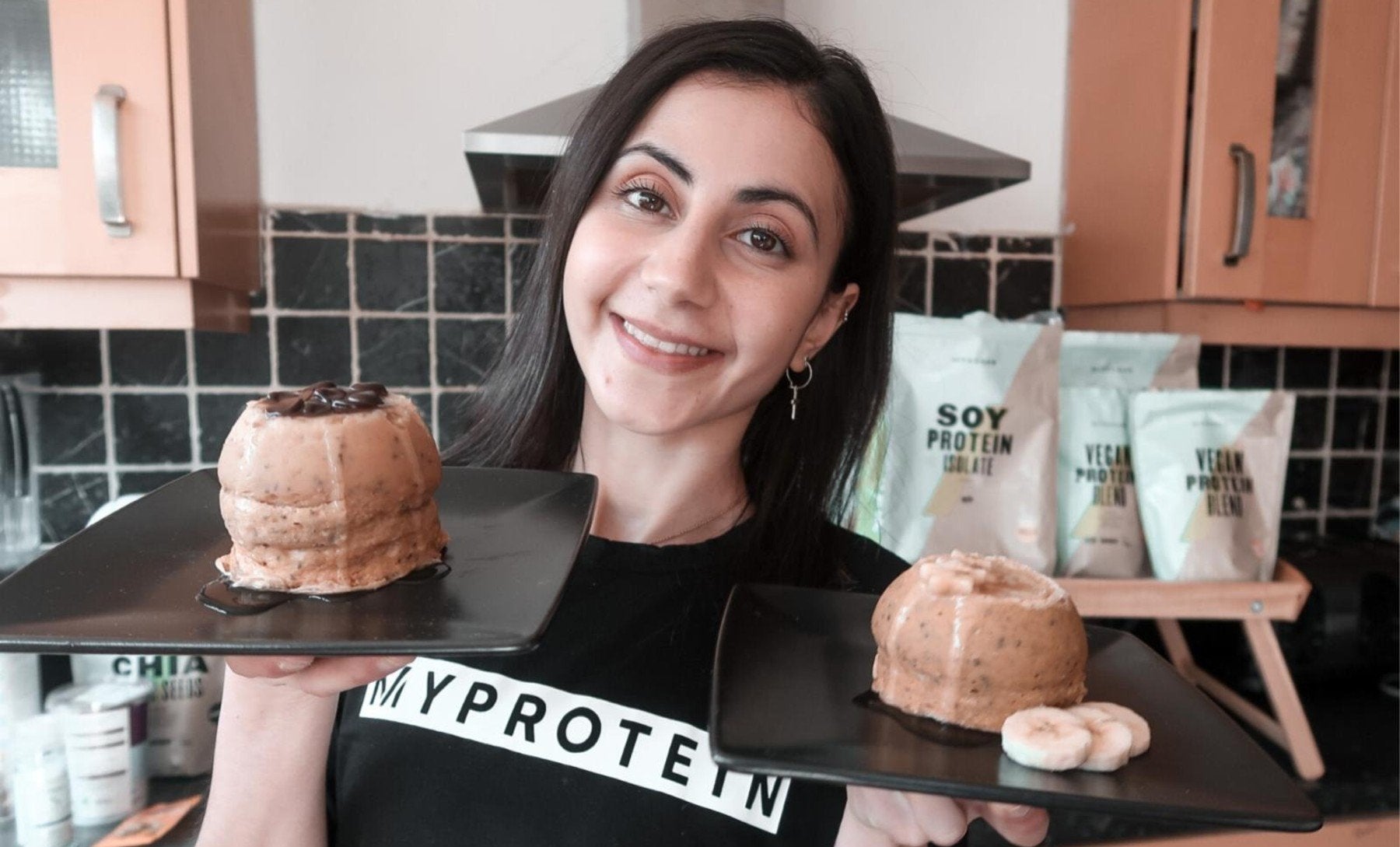 More Nutrition Total Vegan Protein Carrot Cake 0,6kg - vegan nutrient with  carrot cake flavor, 23g protein & 106kcal