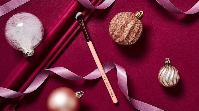 GLOSSYBOX Advent Calendar 2019 Luxie brush