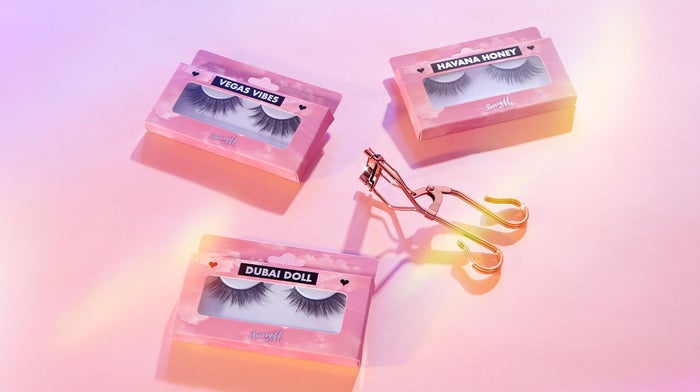 glossybox-black-friday-limited-edition-reveal-1-barry-m-eyelashes-eyelash-curler
