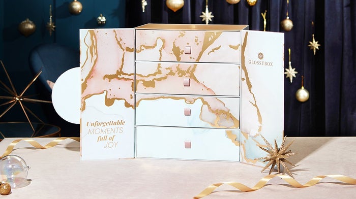 2021-glossybox-advent-calendar-surprise-and-delight