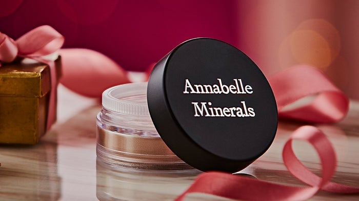 GLOSSYBOX-Adentskalender-2019-Produkte-annabelle-minerals