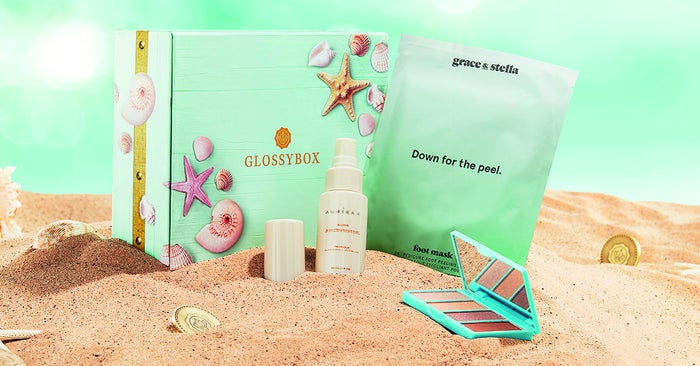 glossybox-sneak-peek-juli-beauty-treasures-edition-fußmaske