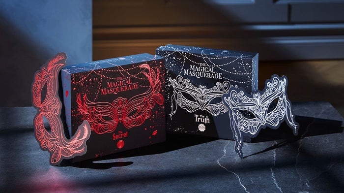 glossybox-oktober-2021-the-magical-masquerade