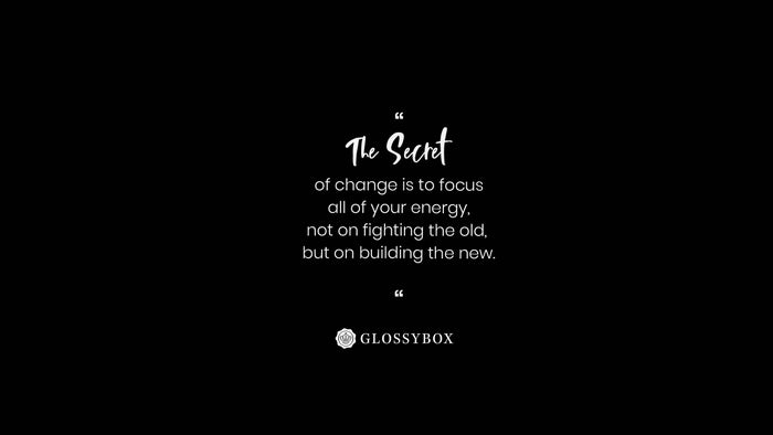 wallpaper-screensaver-glossybox-oktober-2021-gratis