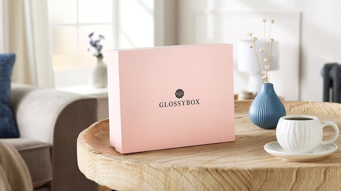 glossybox-januar-2022-mindful-mornings-edition