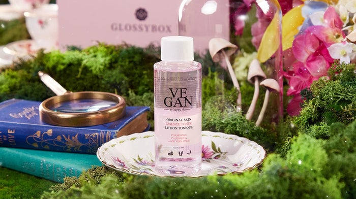 sneak-peek-1-im-märz-glossy-wonderland-glossybox