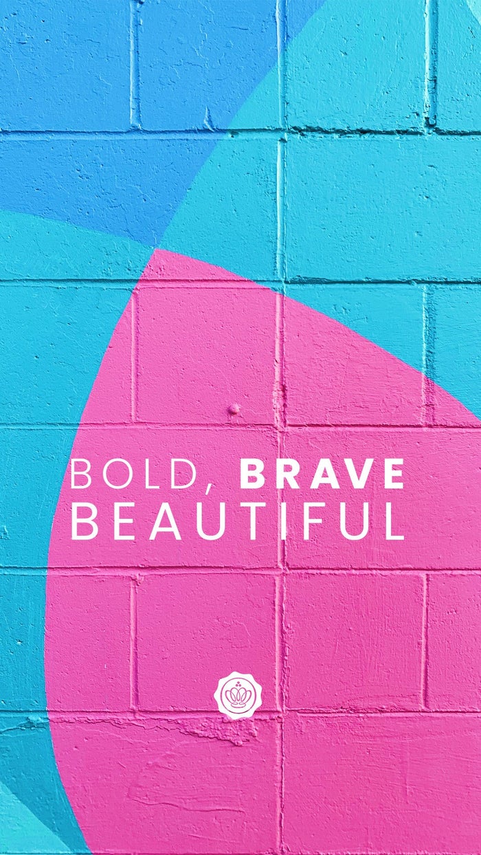 glossybox-wallpaper-screensaver-august-2023-bold-brave-beautiful