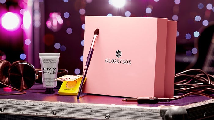 GLOSSYBOX november 2022