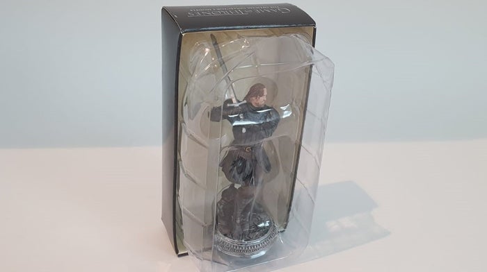 the-hound-figurine