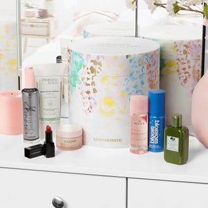 Discover LOOKFANTASTIC Mother’s Day Collection 2021
