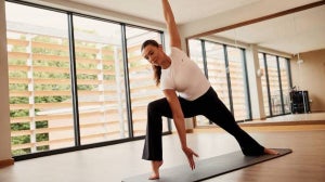 Så hjälper yoga till att lindra stress |  avslappningstekniker med yoga