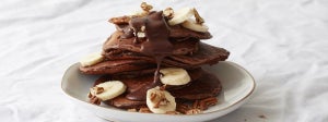 Banana Pecan Protein Pancakes Met Gooey Chocolade Saus