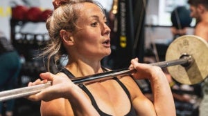 Vicky Fleetwood daagt je uit voor een zesdelige workout finisher