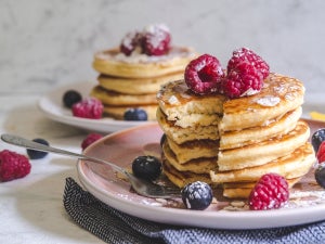 Snelle & gemakkelijke bananen-collageen-pannenkoeken