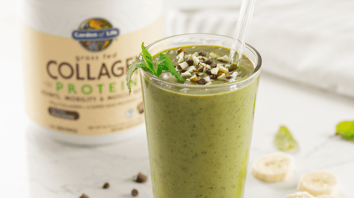 mint chocolate collagen protein smoothie