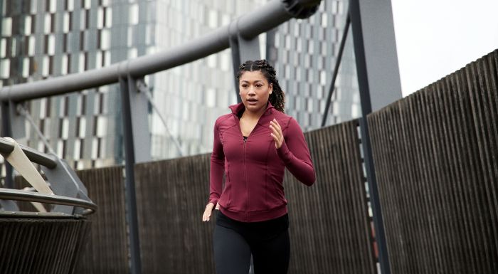 Bėgiojanti moteris