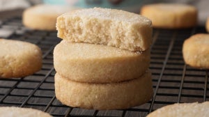 Veganiški trapios tešlos sausainiai: pagaminimui prireiks vos penkių ingredientų!