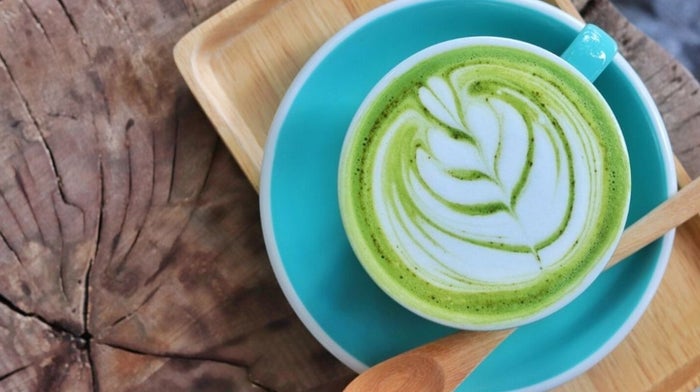 Matcha Grüntee Kollagen-Latte