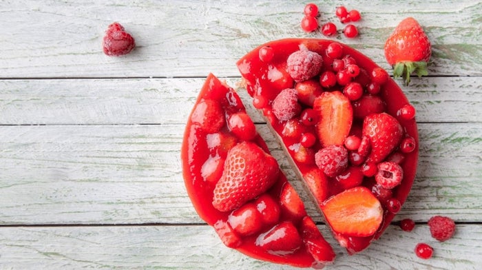 Tarta de queso proteica con fresas