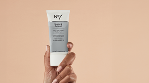 What is tinted moisturiser & how do you use it?