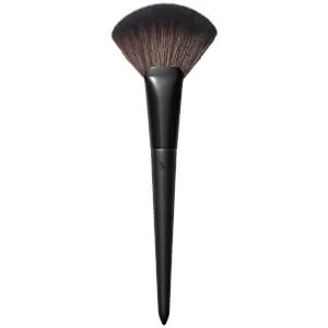 Morphe V111 Full Bodied Highlighter Brush