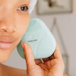 MAGNITONE London XOXO SoftTouch Silicone Cleansing Brush - Green_5