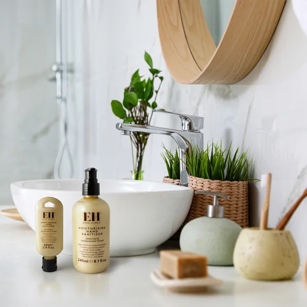 Emma Hardie Moisturising Hand Sanitiser 240ml_4