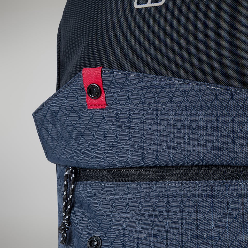 Unisex Berghaus Brand Bag 25 - Black/Dark Grey