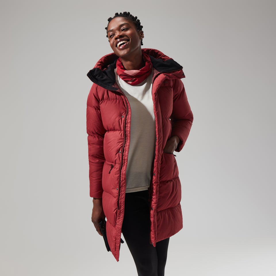 Women's Combust Reflect Long Jacket - Dark Red