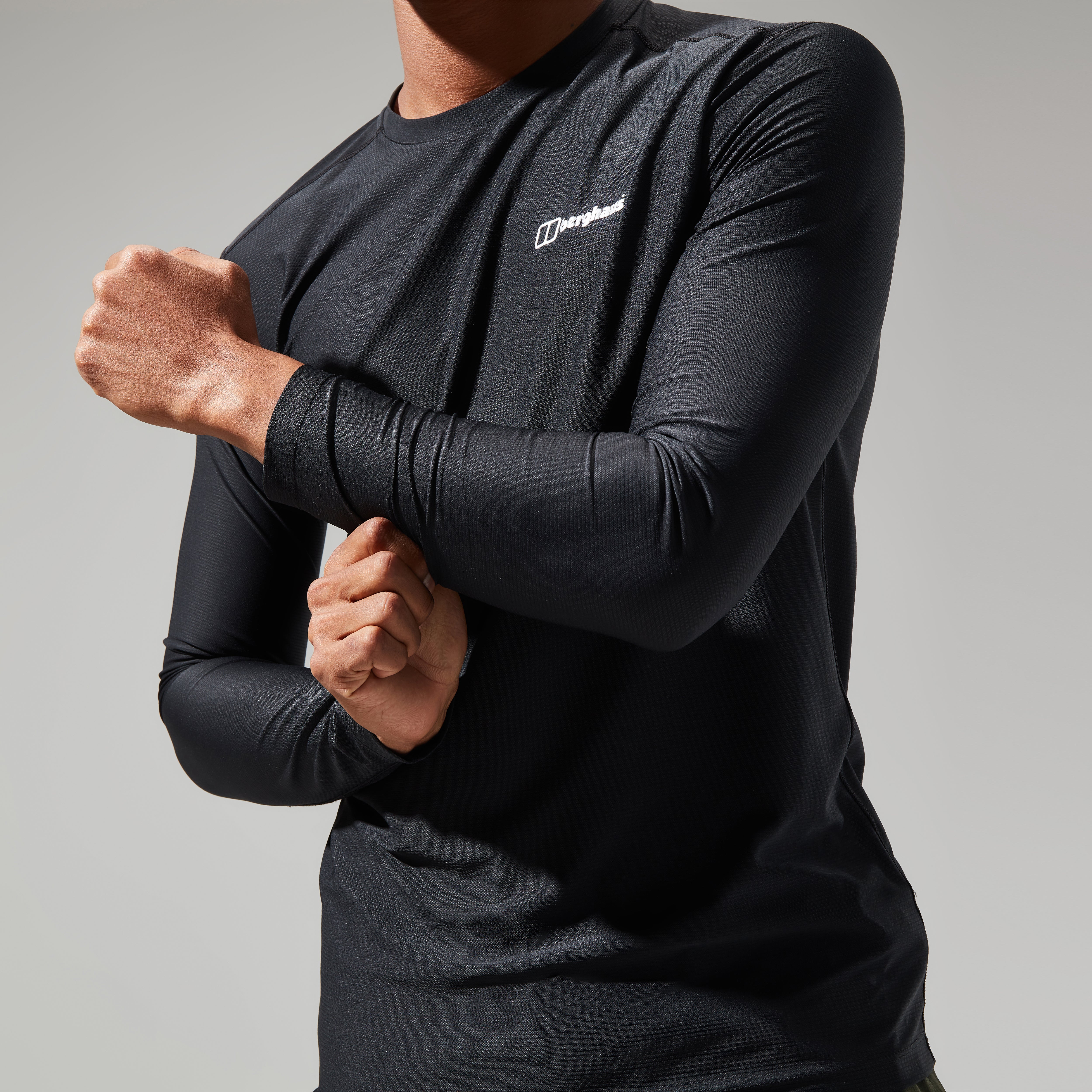 Men's 24/7 Tech Tee Long Sleeve Crew - Black | Berghaus