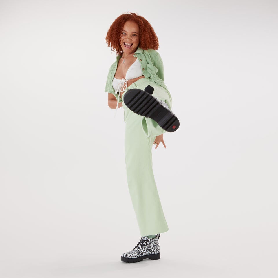 Adult Women's Kizziie Hi X Hattie Stewart Leather Black