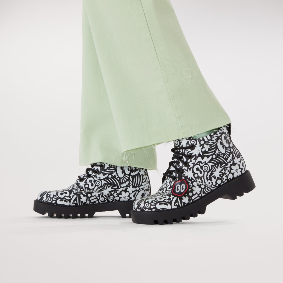 Adult Women's Kizziie Hi X Hattie Stewart Leather Black