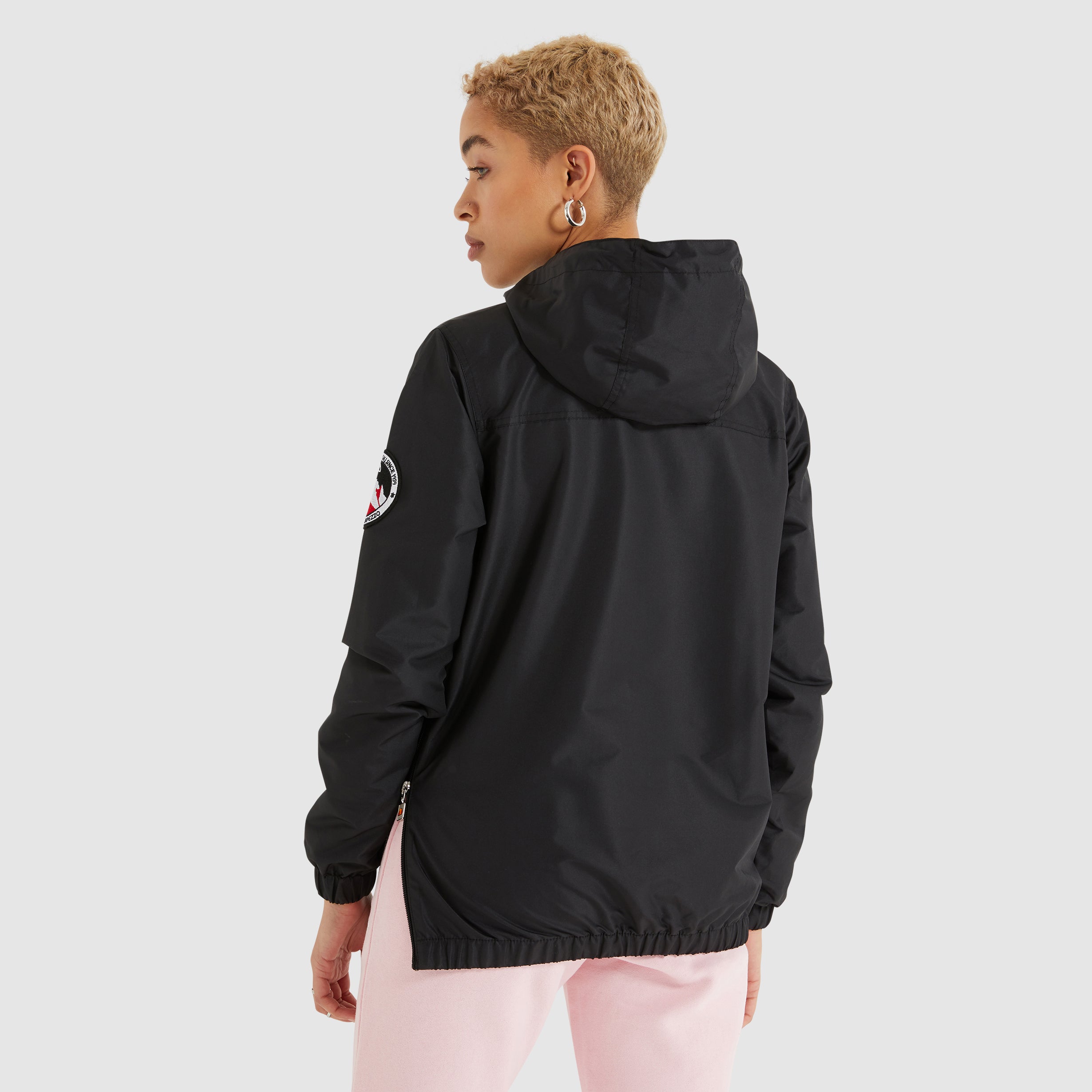 Women's Montez OH Jacket Black | ellesse UK