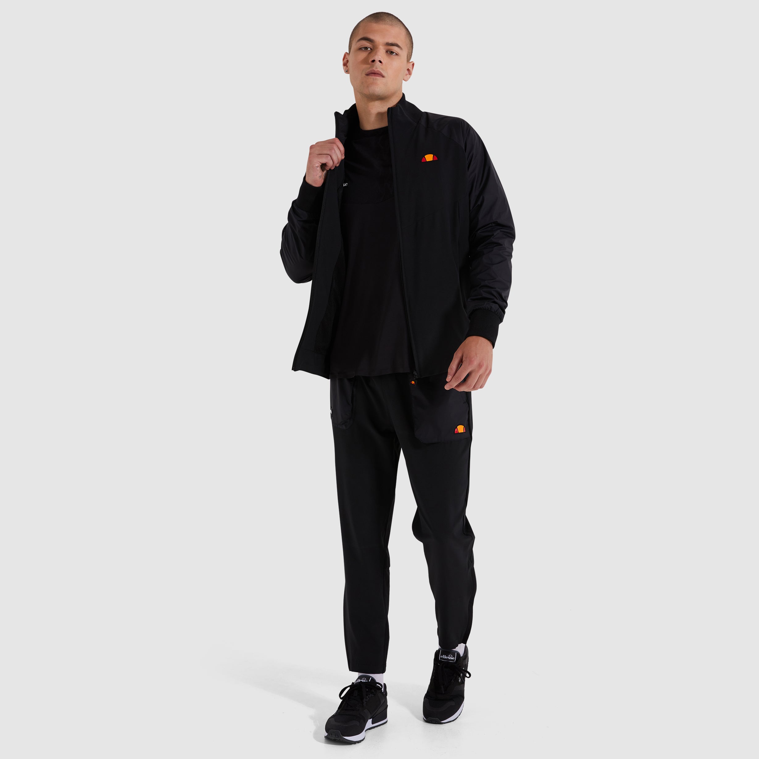 Shawcross Track Top Black | ellesse UK
