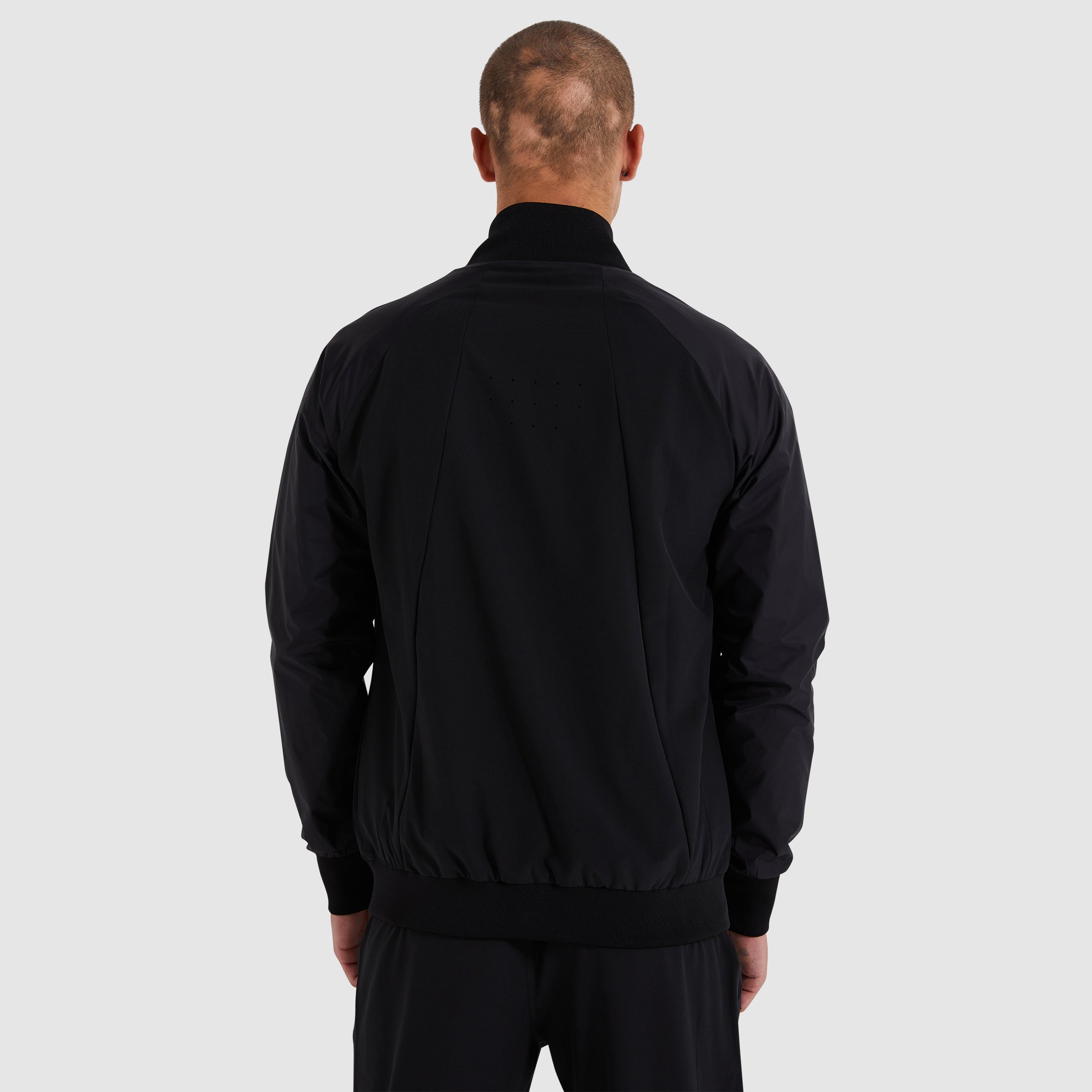 Shawcross Track Top Black | ellesse UK