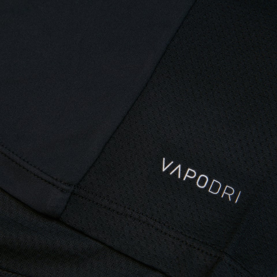 Womens Vapodri Superlight Long Sleeved Tee Black