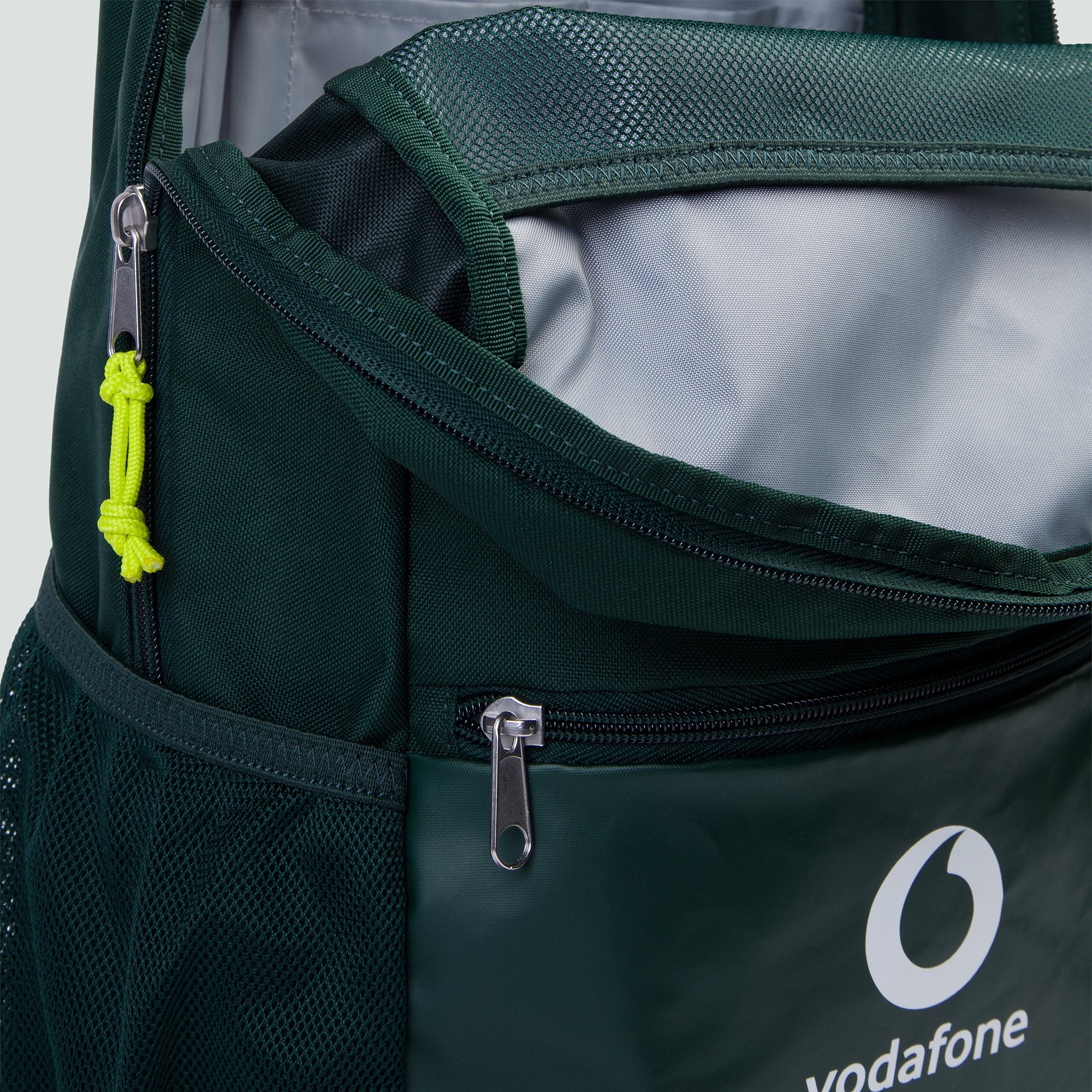 Ireland Medium Backpack Green | Canterbury