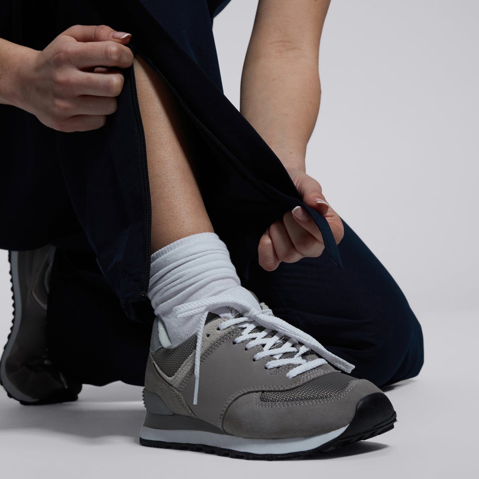 Womens Open Hem Stadium Pants Navy